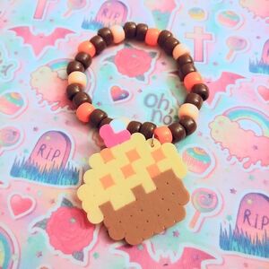 Peach Cupcake Perler Kandi Bracelet